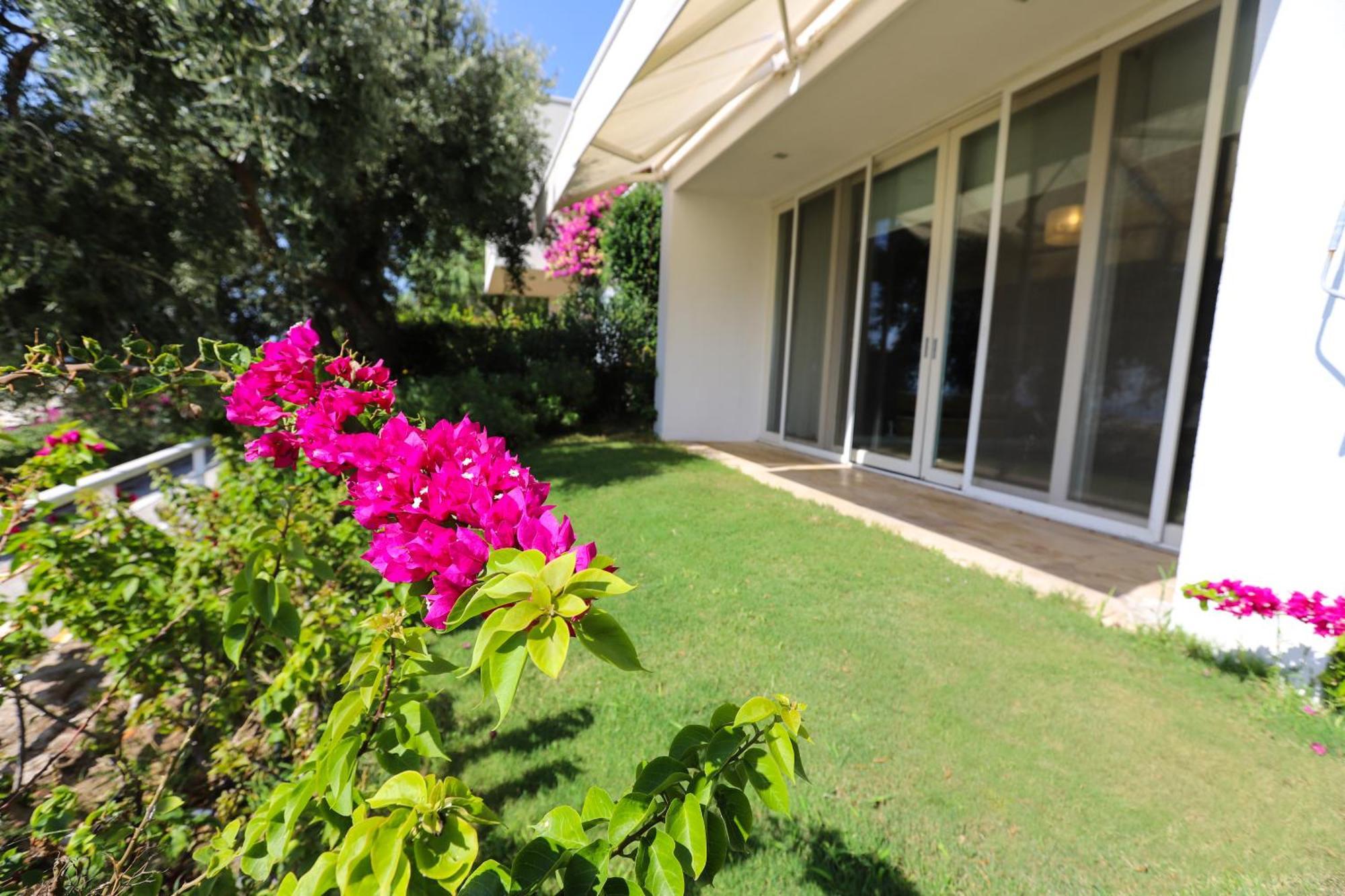 Palmalife Bodrum Resort & Spa Яликовак Экстерьер фото